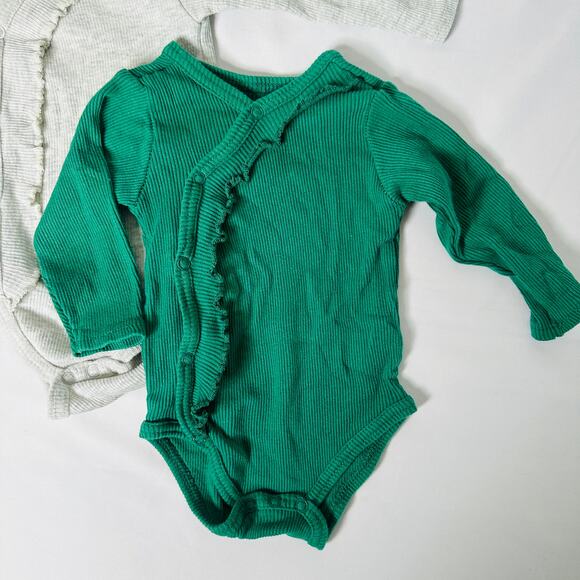 Mother's Promise Bundle of 2 Green & Gray Long Sleeve Ruffle Bodysuit Sz 3-6 mo - Picture 2 of 10